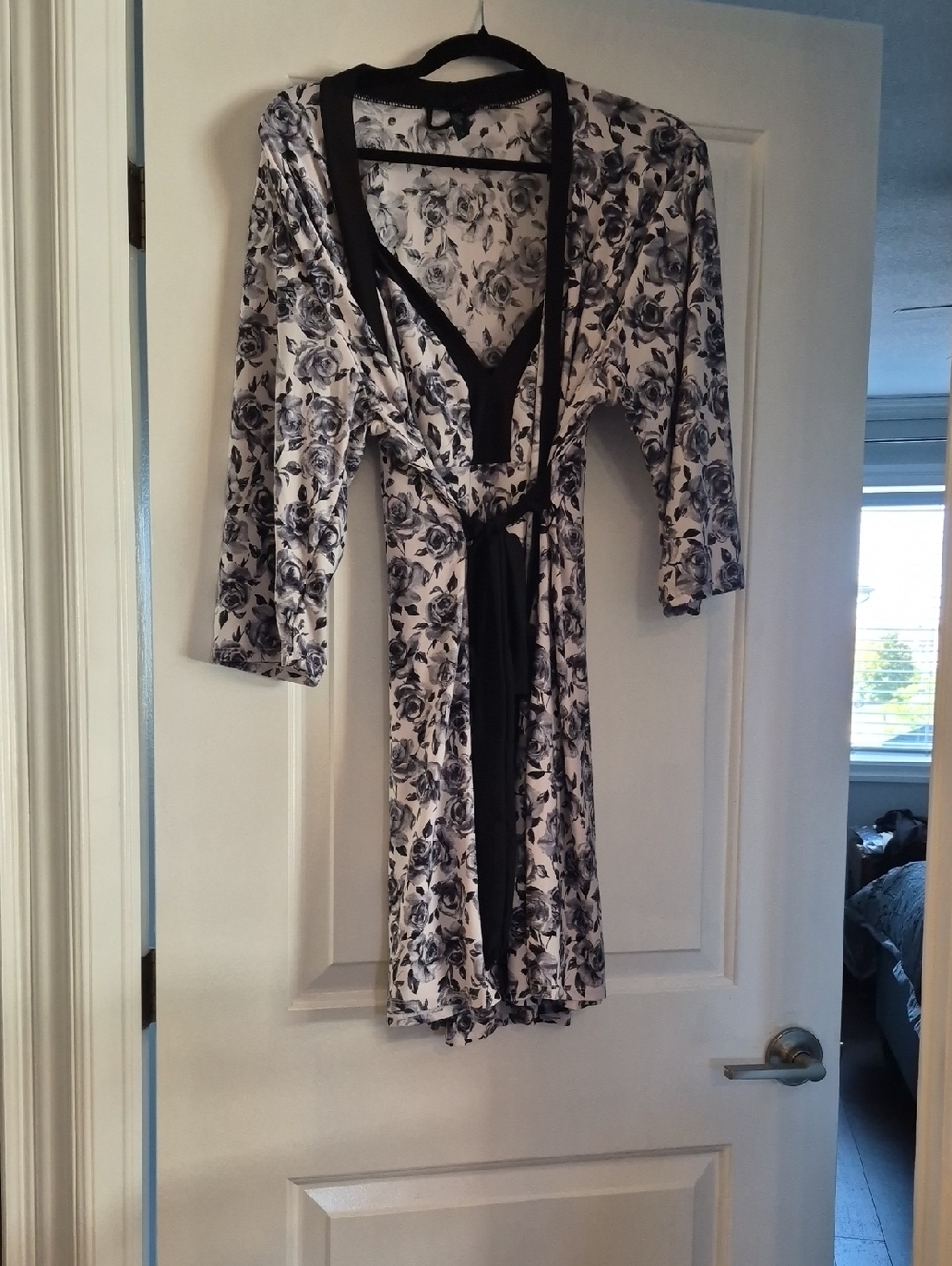 Laura Ashley Black & White Floral Satin Wrap Robe